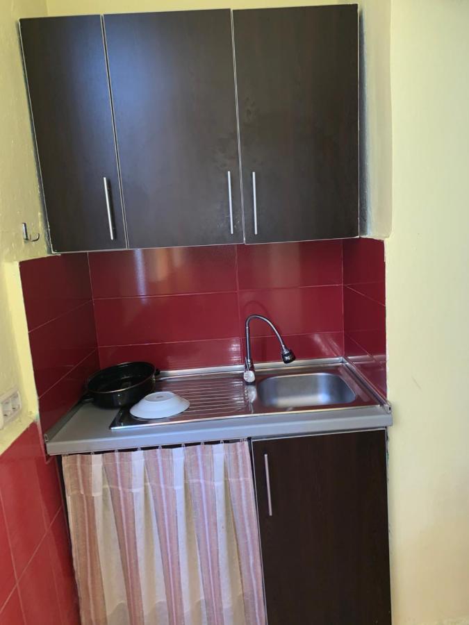 Apartment In The Heart Of Tirana Buitenkant foto