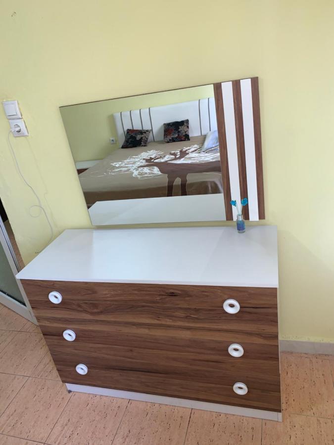 Apartment In The Heart Of Tirana Buitenkant foto